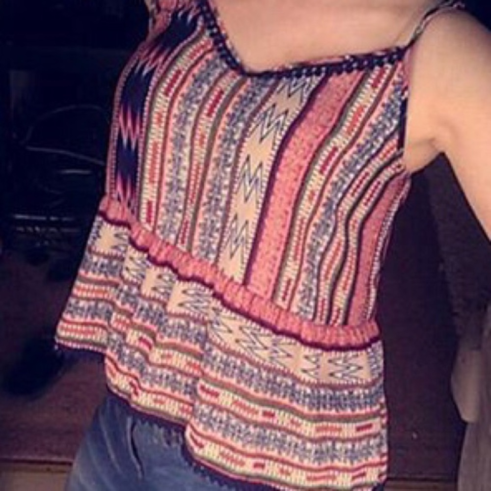 Coco+jameson Aztec printed crop w/ detail bottom